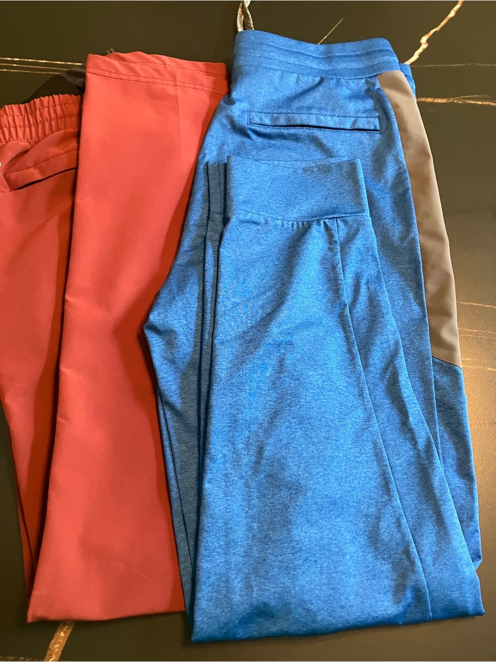32 Degrees Men's Colorblock Joggers in Blue and Coral